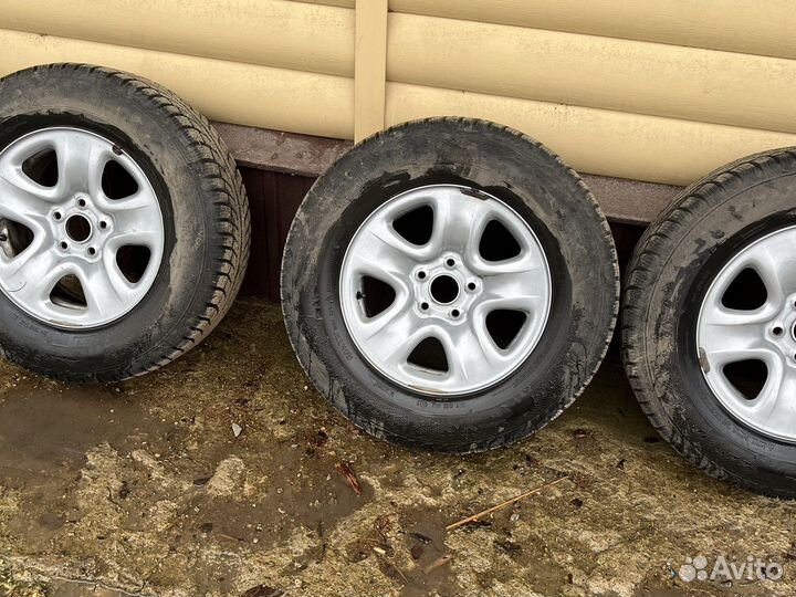 Зимняя резина r16