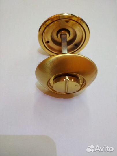 Фиксатор вертушка для дверей