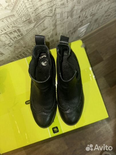 Ботинки черные женские ralf