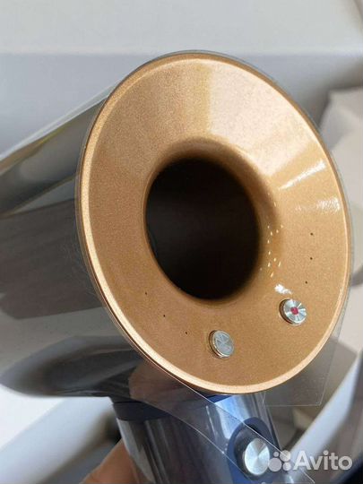 Женский фен