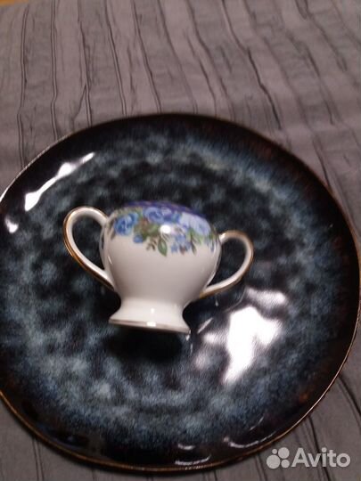 Остатки сервиза. Сахарница