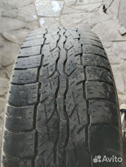 Bridgestone Dueler H/T 687 225/65 R17 101H