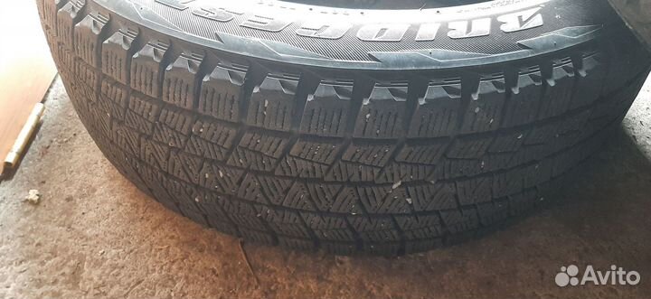 Bridgestone Blizzak DM-V1 225/55 R18 98R