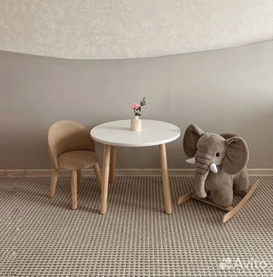 Столик и стульчик