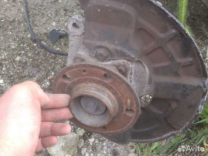 Кулак поворотный Вольво с80 volvo s80