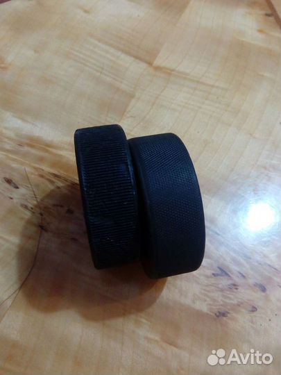 Шайба хоккейная бу