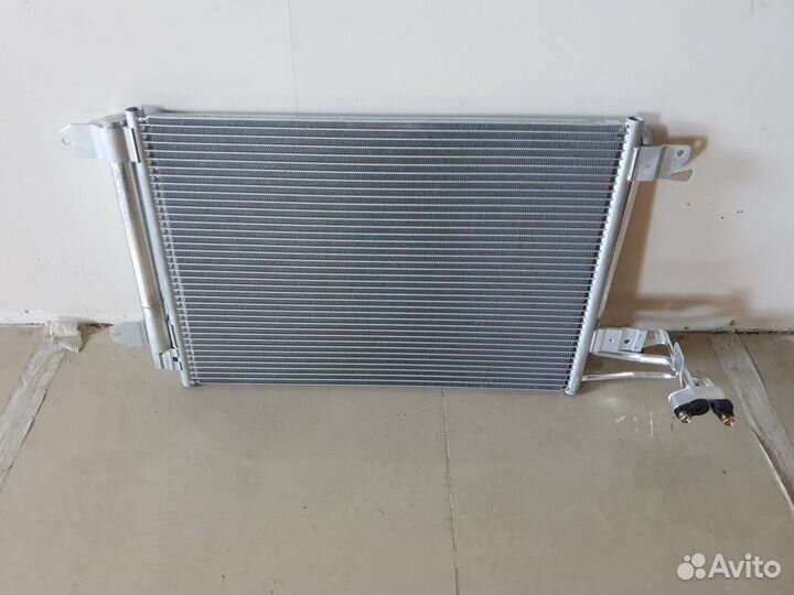 Радиатор кондиционера для Audi A3 2013