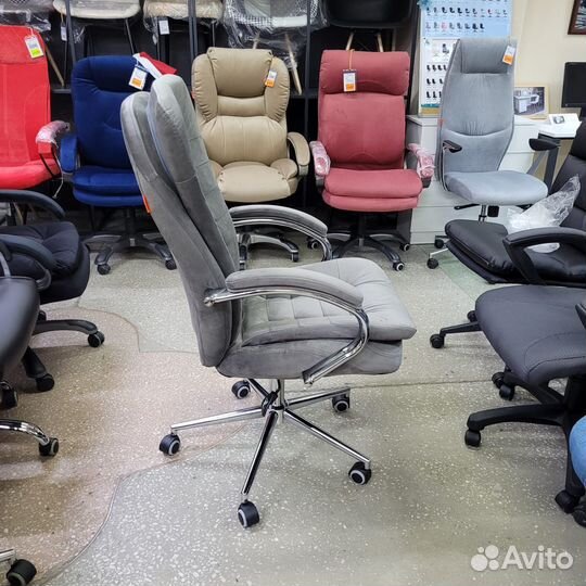 Компьютерное кресло