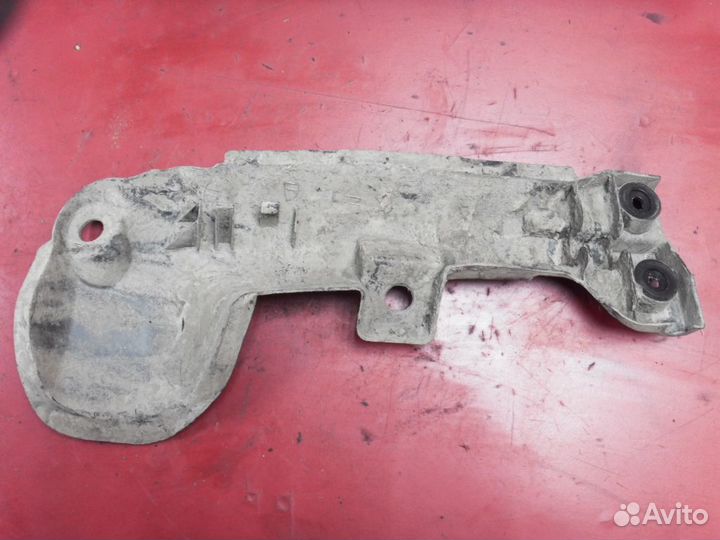 Пыльник задний левый 638394AA0A Nissan Almera G15