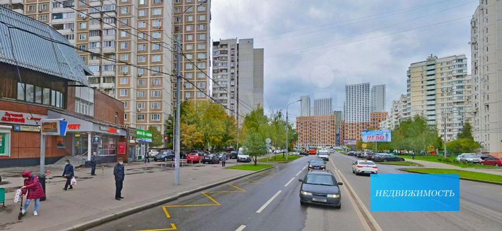 Торговая площадь 18м² в торговом помещении с метро