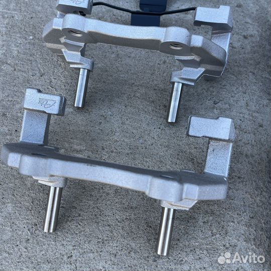 Передние суппорта Ford Focus 2 ST 320мм