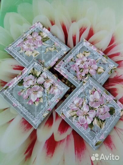 Набор сервировочных салфеток