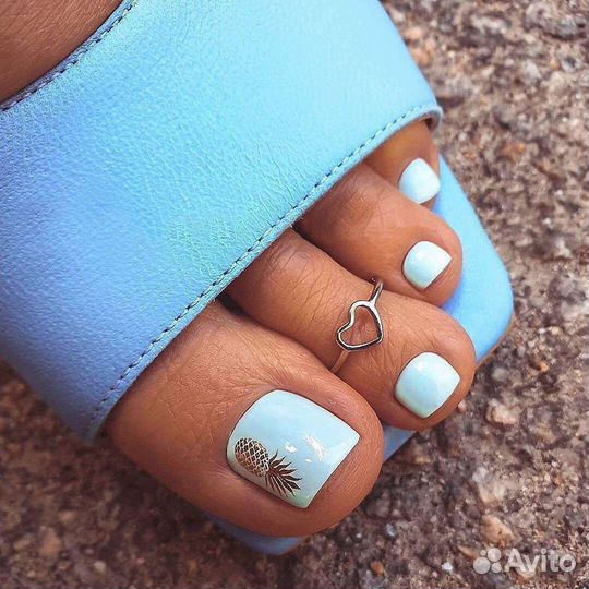 Модель на экспресс педикюр