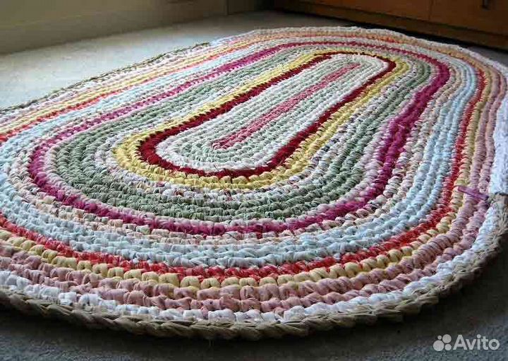 Коврик вязаный крючком