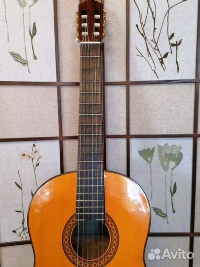 Классическая гитара Yamaha С80+чехол+стойка+струны