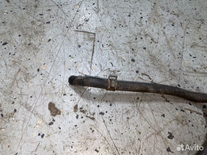 Патрубок (разные) Nissan Primera P12 лифтбек