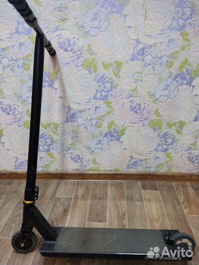 Трюковой самокат стрит