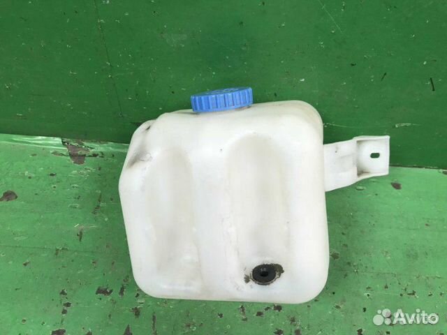 Бачок стеклоомывателя LADA Granta 2011