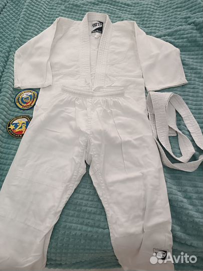 Костюм для джиу-джитсу
