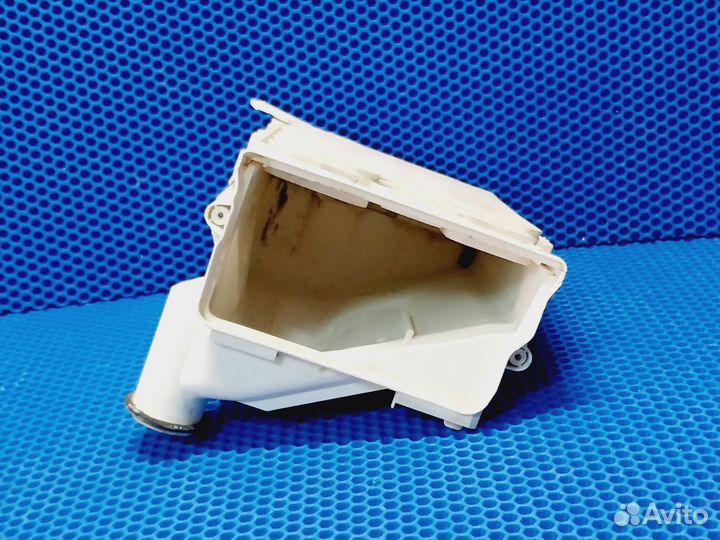 Бункер порошкоприемника стиральной машины Bosch