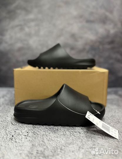 Шлепки adidas yeezy slide