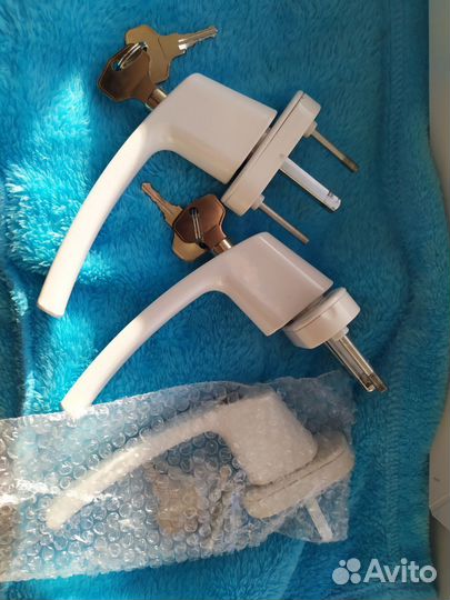 Ручка оконная с замком (защита от детей)