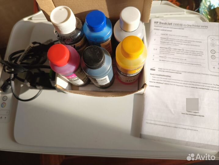 Мфу HP DeskJet 2320 струйный с комплектом чернил