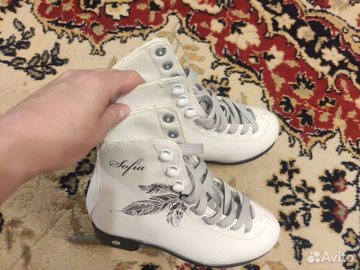 Коньки фигурные