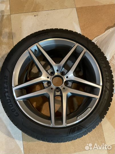 R19 Goodyear UltraGrip Performance+ 275/40, PCD 5x112 DIA 66.6