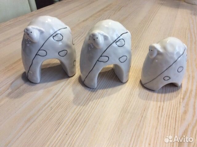 Декоративные статуэтки Семейство овечек