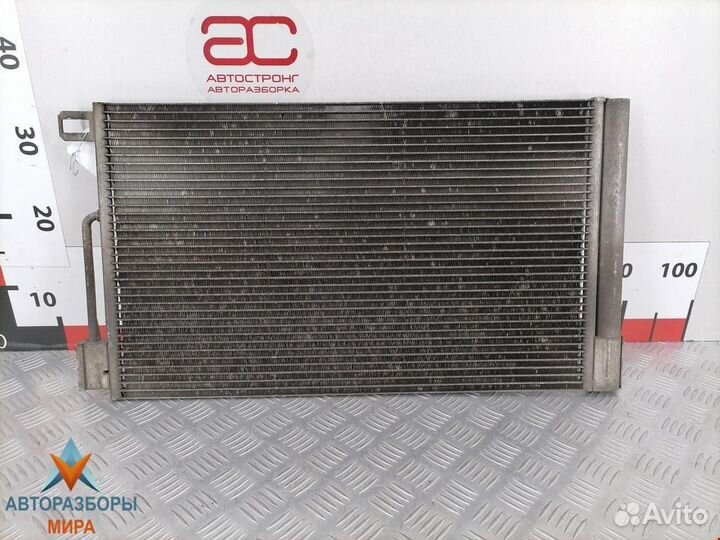 Радиатор кондиционера Opel Corsa D 2010