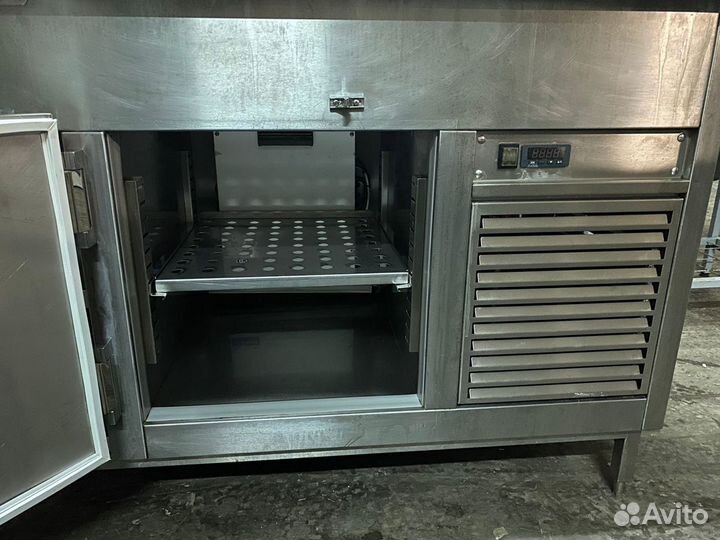 Стол холодильный Follett SC 120