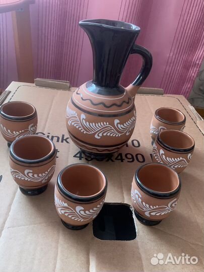 Глиняный кувшин