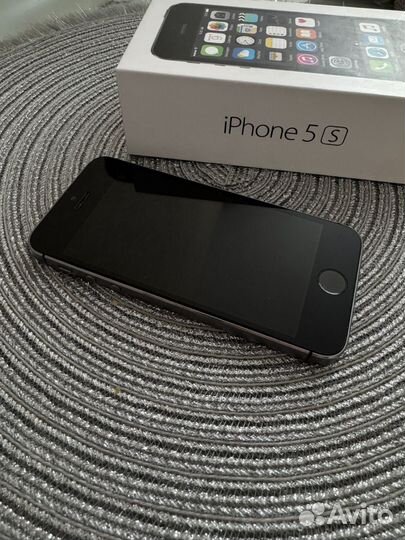 iPhone 5S, 16 ГБ