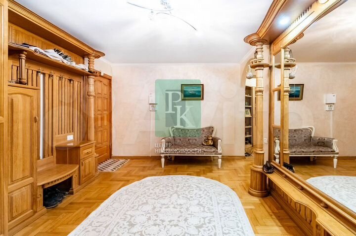 5-к. квартира, 146,8 м², 4/5 эт.