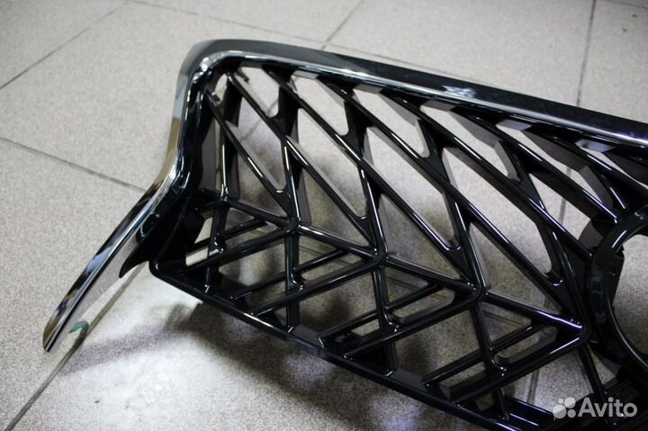 Lexus LX570 2012-2015 решетка радиатора TRD K8VW2