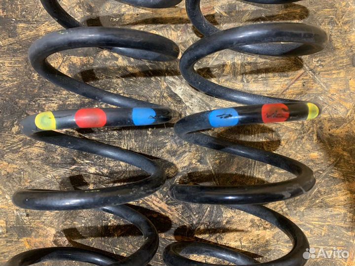 Пружины задние (комплект) Ford Kuga 2 2017