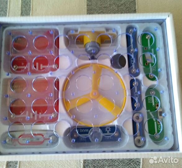 Электронный конструктор знаток