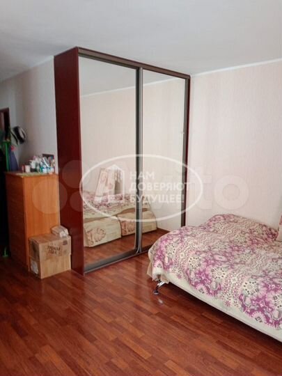 1-к. квартира, 42 м², 1/5 эт.