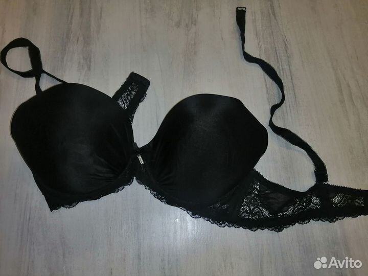 Бюстгальтер