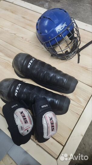 Шлем хоккейный детский