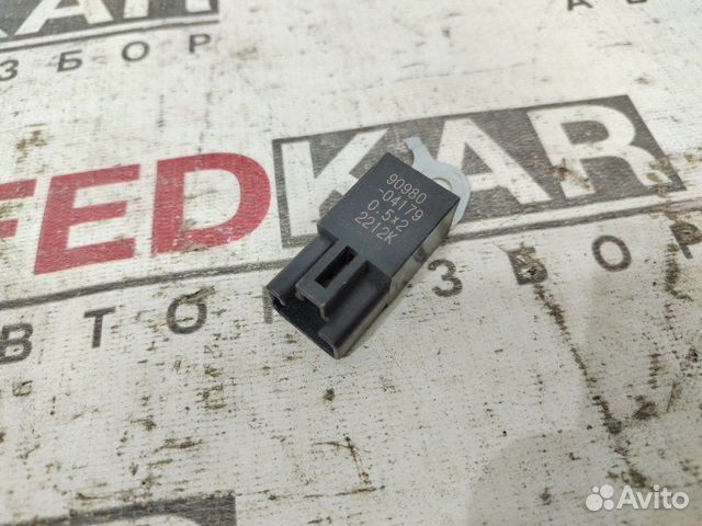 Конденсатор Toyota Corolla E150 1ZR FE 2012