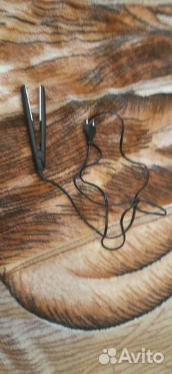 Утюжок для волос дорожный