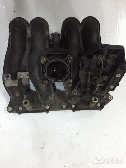 Коллектор впускной Mercedes Benz-Мерседес Бенц W2