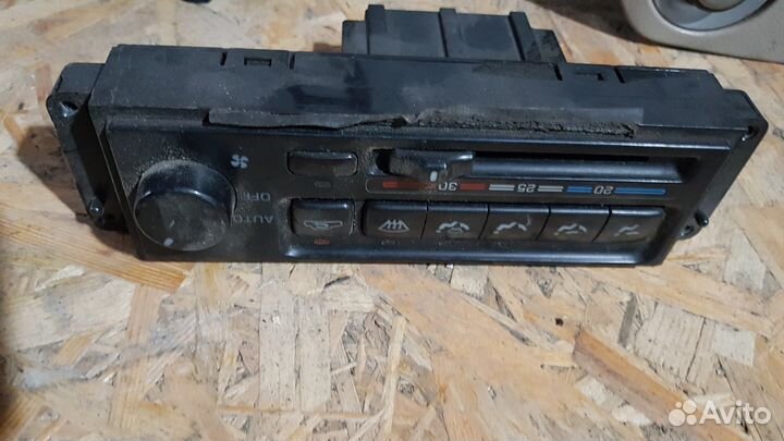 Управление печкой Nissan Sunny FB14