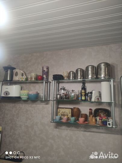 Полка настенная стеклянная