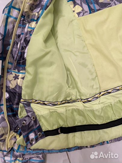 Куртка зимняя спортивная женская