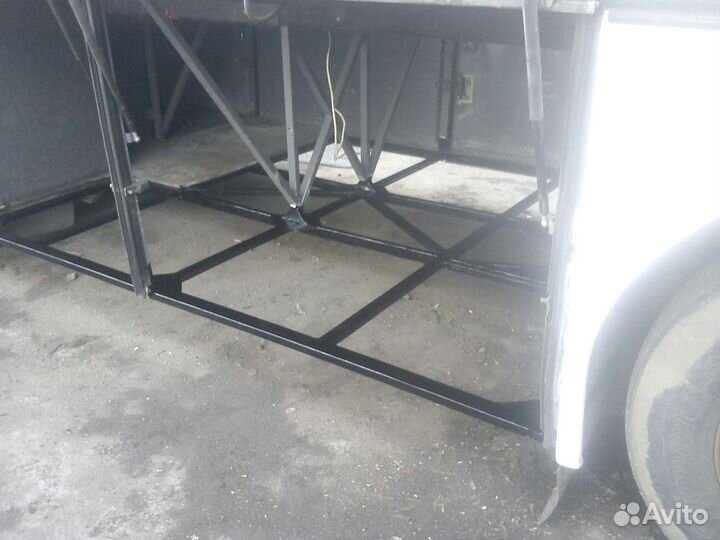 Туристический автобус Neoplan 116, 2000