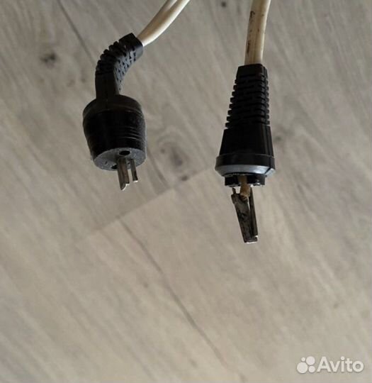 Проигрыватель с колонками 