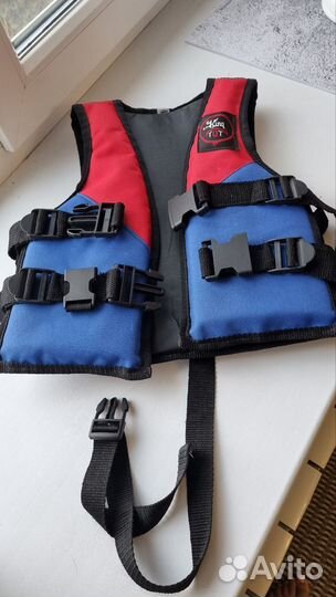 Жилет спасательный детский